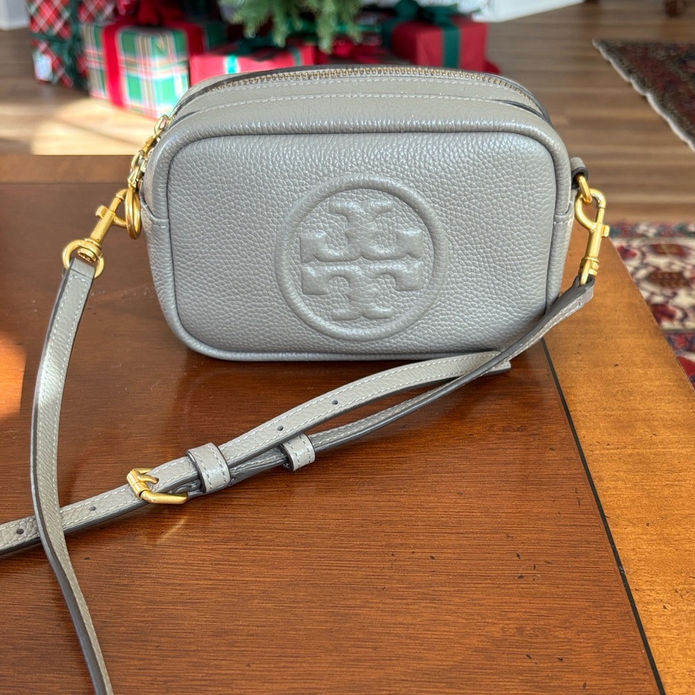 Tory Burch Gray Leather Crossbody Bag (Perry Bombe Mini Bag) - Picture 4 of 6